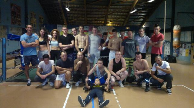 photo-groupe-boxe-09-2013.jpg